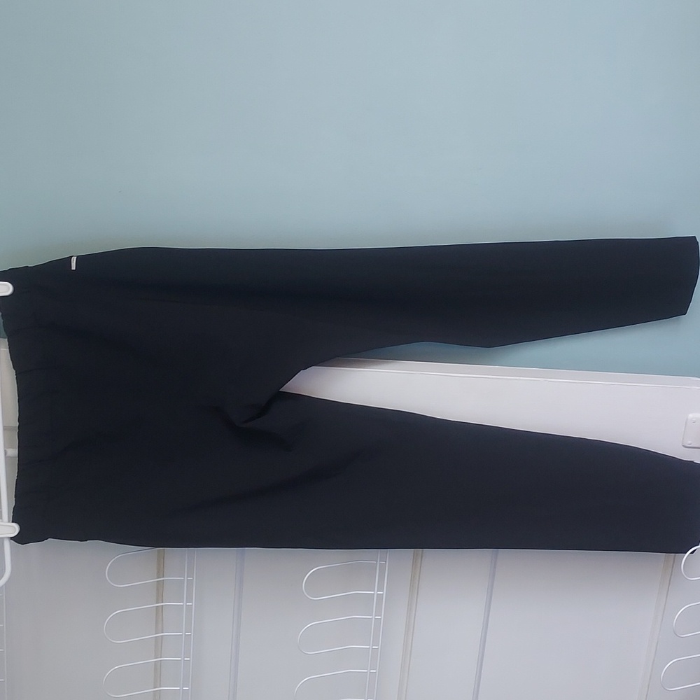 Vuori NWOT Women's Miles Ankle Pants Stretch Athletic Performance Pull On 26" - Picture 2 of 6